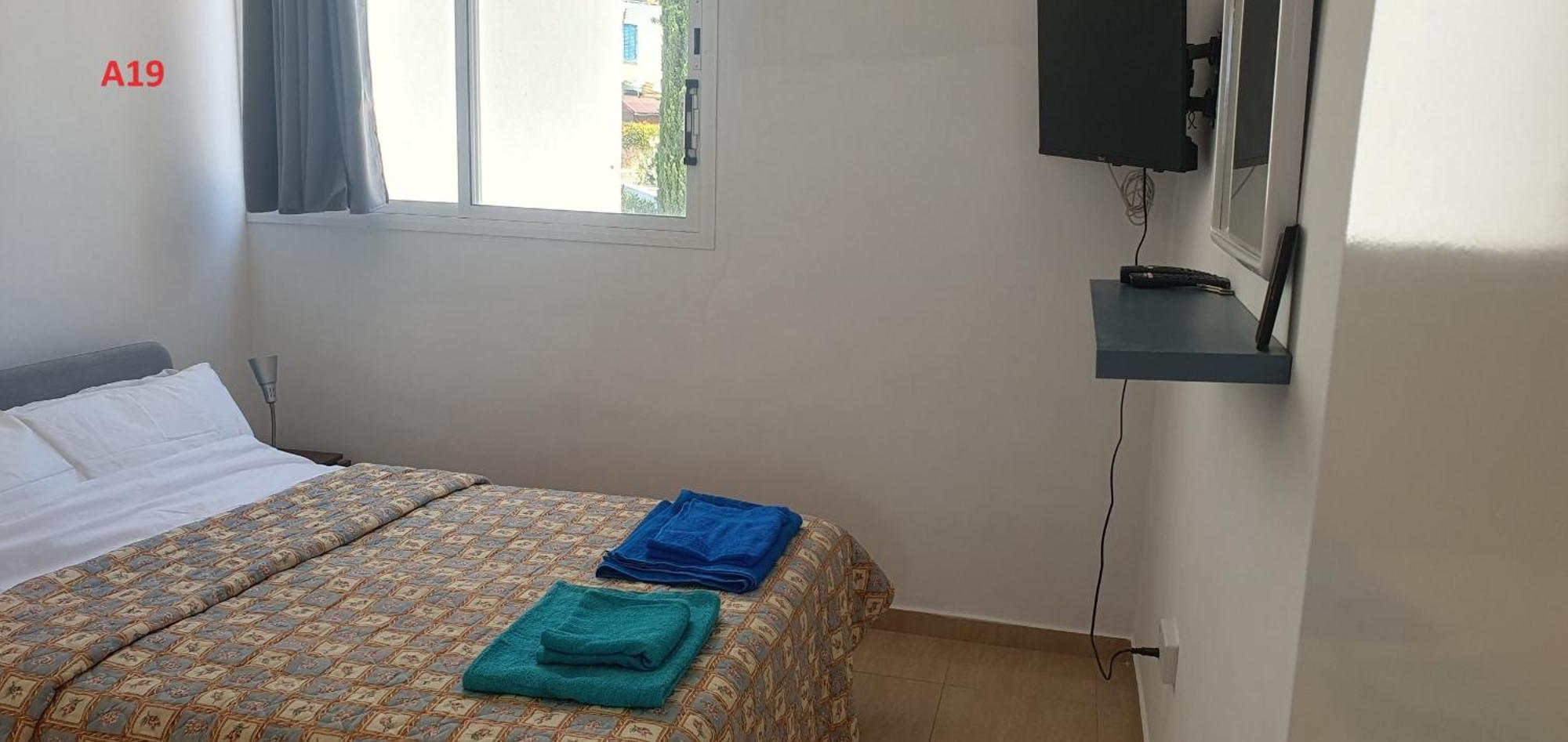 Evros Peyia & Coral Bay Seaview Apartment Extérieur photo